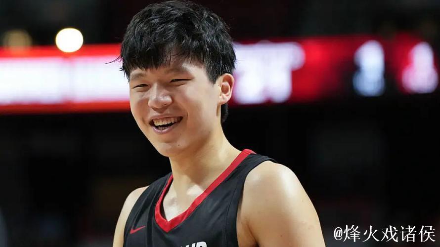 杨瀚森确认归队中国男篮 有望现身亚洲杯热身赛 杨瀚森确认归队中国男篮 有望现身亚洲杯热身赛